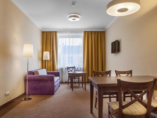 GRAND HOTEL Kielce - 2