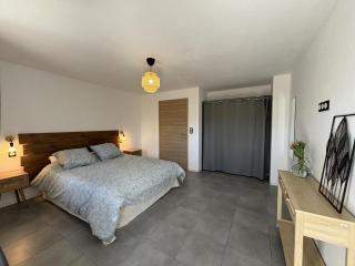 Fermette rénovée, tout confort, avec jardin et label "Tourisme et Handicap" en pleine campagne - FR-1-489-506 - Franchesse - 3