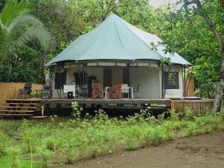 Safari tent with private pool close to Manuel Antonio - Matapalo - 0