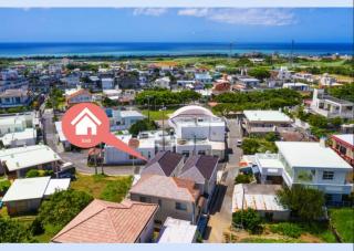 【4LDKの一軒家貸し切り！】スタイリッシュで落ち着いたインテリアのハウスで沖縄を満喫しましょう！ - 6