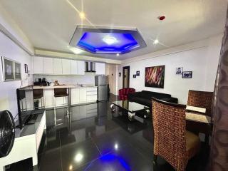 Kandi luxury 1BR, housekeeping & Netflix! - Angeles - 0