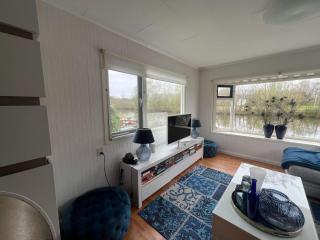 Holiday Home near Volkerak Lake - Ooltgensplaat - 2