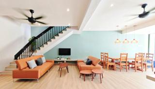 35 BeachHouse Batu Ferringhi 7 Bedroom 7 Bathroom EV friendly - Batu Ferringhi - 0