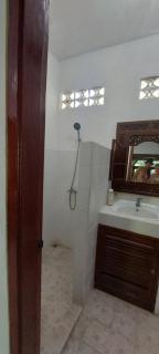 Catra Homestay beachroom 10 B - Karangasem - 6