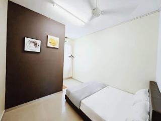 38 Georgetown 3 Storey Terrace local food 5rooms 16pax - George Town - 4