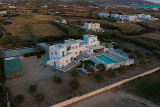 Naxos Affinity Villas - 9