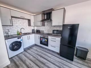 Elegant City Apt: 1-BR Luxury - Wolverhampton - 8