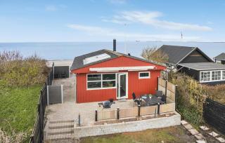 2 Bedroom Beach Front Home In Otterup - Otterup - 9