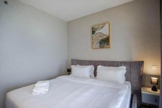 Water surrounded beautiful 2BR apartment - 2