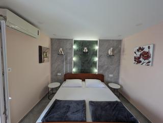 Apartments Klenovica Jadranka Čačić - Klenovica - 0