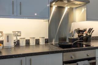 City Centre - Luxe 2Bed Palazzo - 5