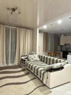 Apartment Ivashchenka 1a - 3