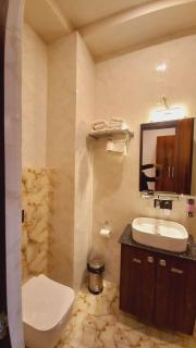 AATITHYAM HOTEL VARANASI - 5
