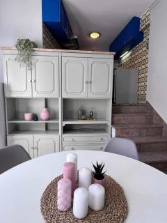 Retro House with Garden in Anopoli - 5