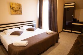 Hotel Diplomat - Tbilisi - 4