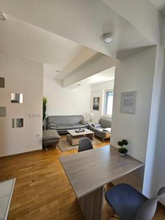 EApartment - Escópia - 7