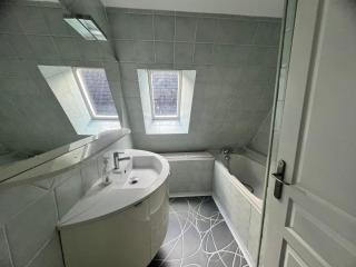 Le héros - Central - Familial - Spacieux - Parking public proche - 5