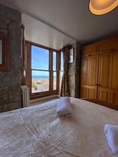 Huers Watch Beautiful Apartment with Panoramic Views over St Ives Bay and private parking - 6