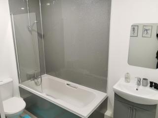 Antrim Holiday Apartment - Ramsey - 5