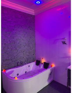 Belle Appartement avec Jaccuzzi à Diamniadio - Dakar - 9