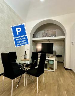 IL RIFUGIO DEI SANTI Centralissimo Parking free - Genova - 0