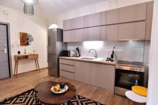 Antoine Apartment - Néa Péramos - 0
