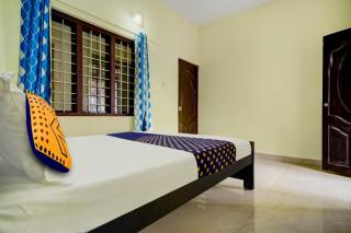 SPOT ON Riyan Suites - Cochin - 5