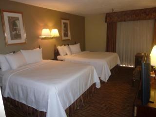 Days Inn & Suites by Wyndham Red Rock-Gallup - Gallup - 2