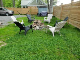 Lazy Daisy - Perfect cottage for a Lake Erie getaway! - Port Colborne - 4