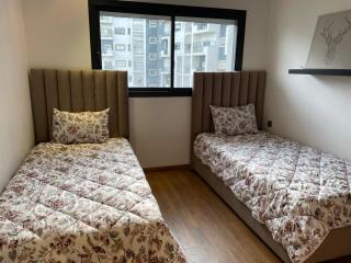 Appartement spacieux au cœur de Hay Riad - Rabat - 1