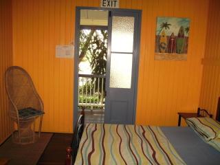 Mango tourist Hostel - Hervey Bay - 4