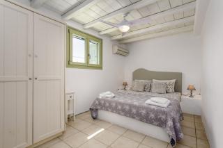 Supreme Villa with Sea View and Pool - Kampos Paros - 4