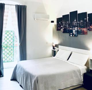 Magda House & Parking - Bari - 8