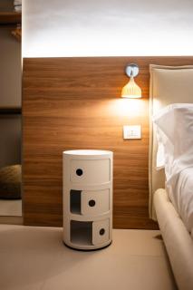 Moments by MONHOLIDAY - 1