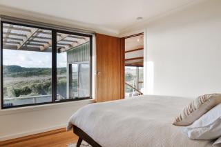 Buttons By The Beach - beach house on King Island - - 1