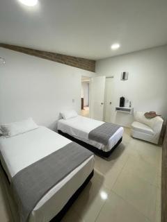 Villa Mantra - - 1