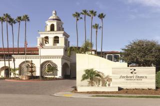Zachari Dunes on Mandalay Beach, Curio Collection by Hilton - Oxnard - 6