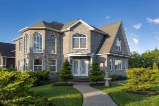 Beautiful and Peaceful Home - 0