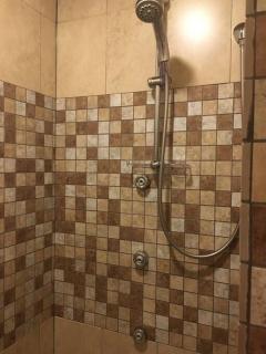 Beautiful and Peaceful Home - 6