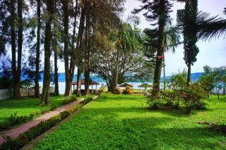 Hotel Pandu Lakeside Tuktuk - Tuk Tuk - 8