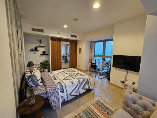 Super Host at Highest Residential Tower in the world, Private Rooms in a Shared apartment - 9