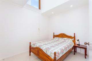 Tuggeranong Short Stay #06 - Sleeps 6 - Tuggeranong - 5