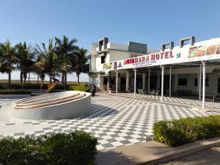 Hotel Amidhara - Dwarka - 0