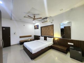 Hotel Amidhara - Dwarka - 3