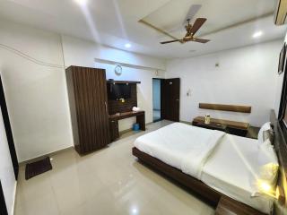 Hotel Amidhara - Dwarka - 6