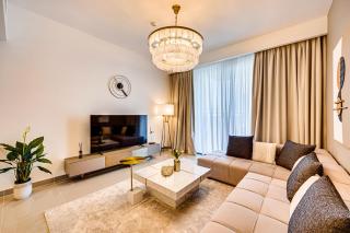 Pleasant 2BD new apartment in Dubai Creek Harbour - 1