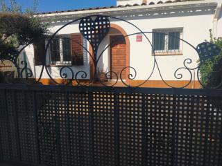 Casita con jardin, parking, bicis, padel surf - 8