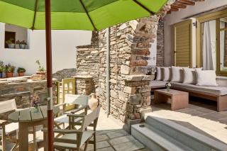 Crossroads Inn Traditional Lodging - 3