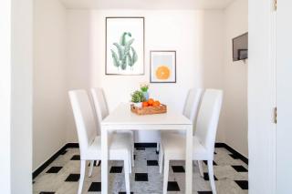 Piazza Chiappa Apartment - 4