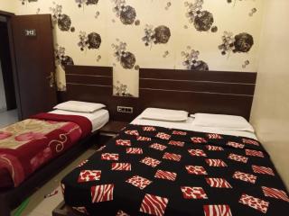 Hotel Royal Palace Mysuru - 2